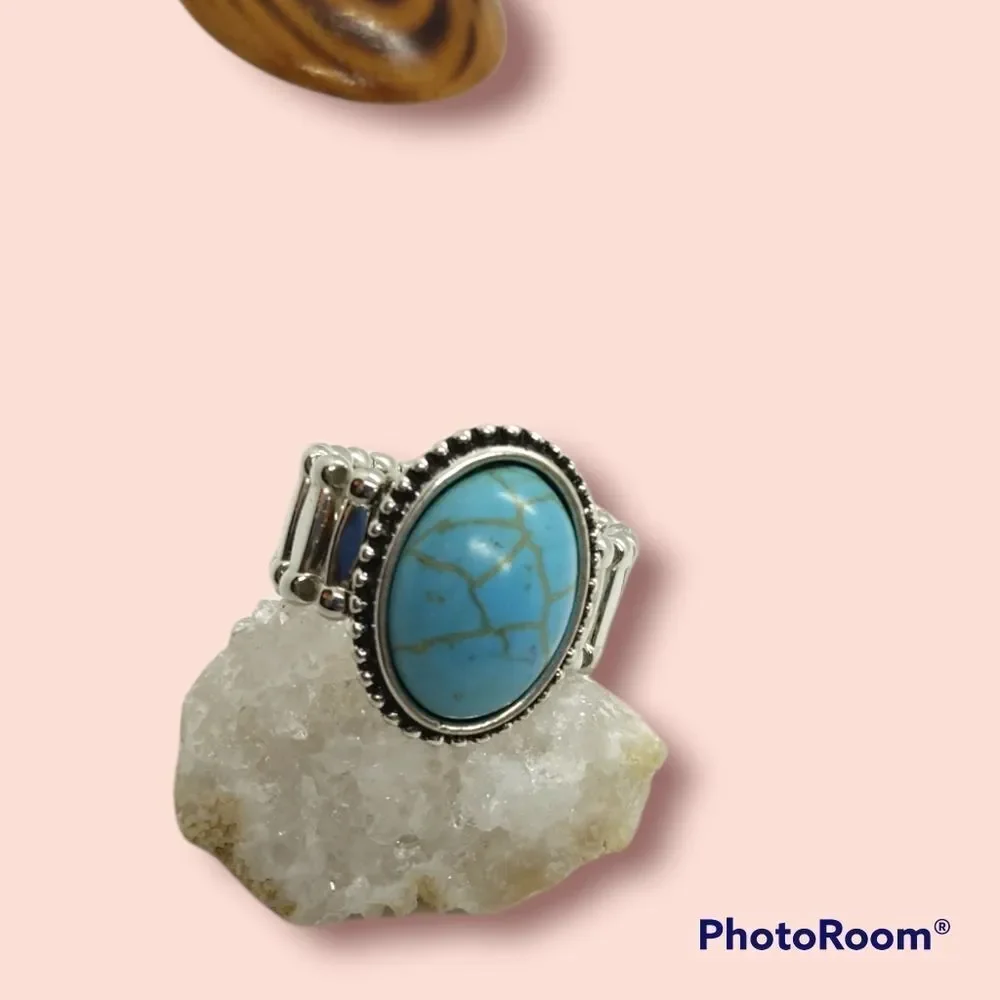Faux turquoise‎ stretch ring 🌟